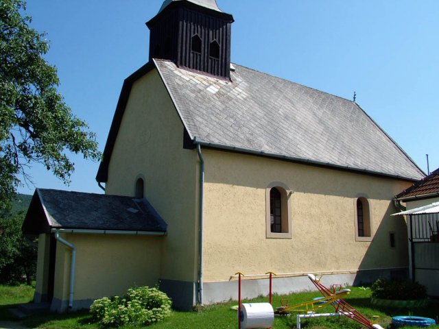 Doveny_kulso1.jpg