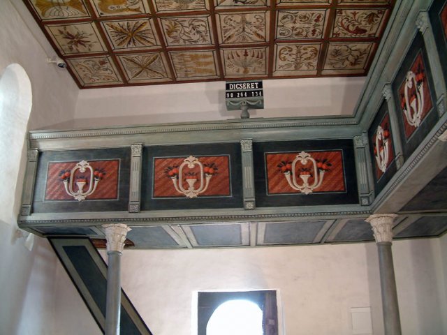 Gyugye_templombelso_karzat