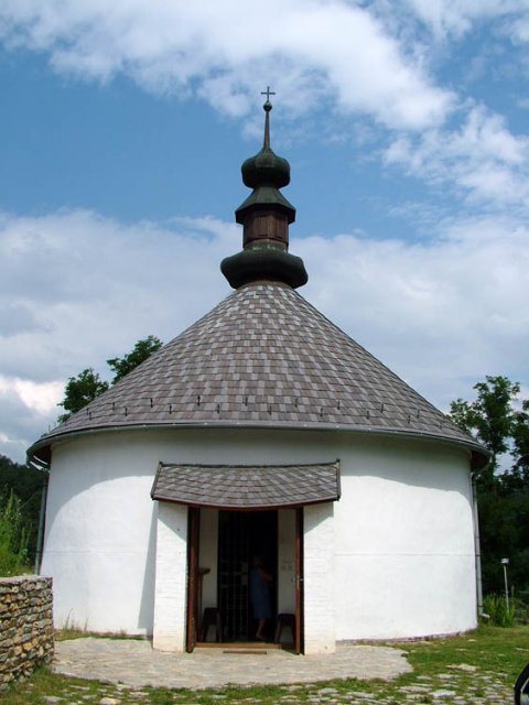 Kissikator_kulso_kozelrol.jpg