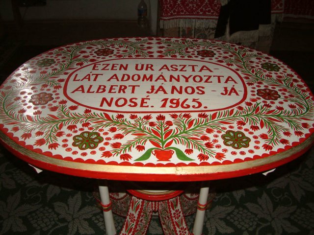 Nadasdaroc_urasztala_2