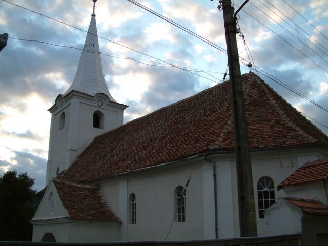 Szentabraham_kulso1